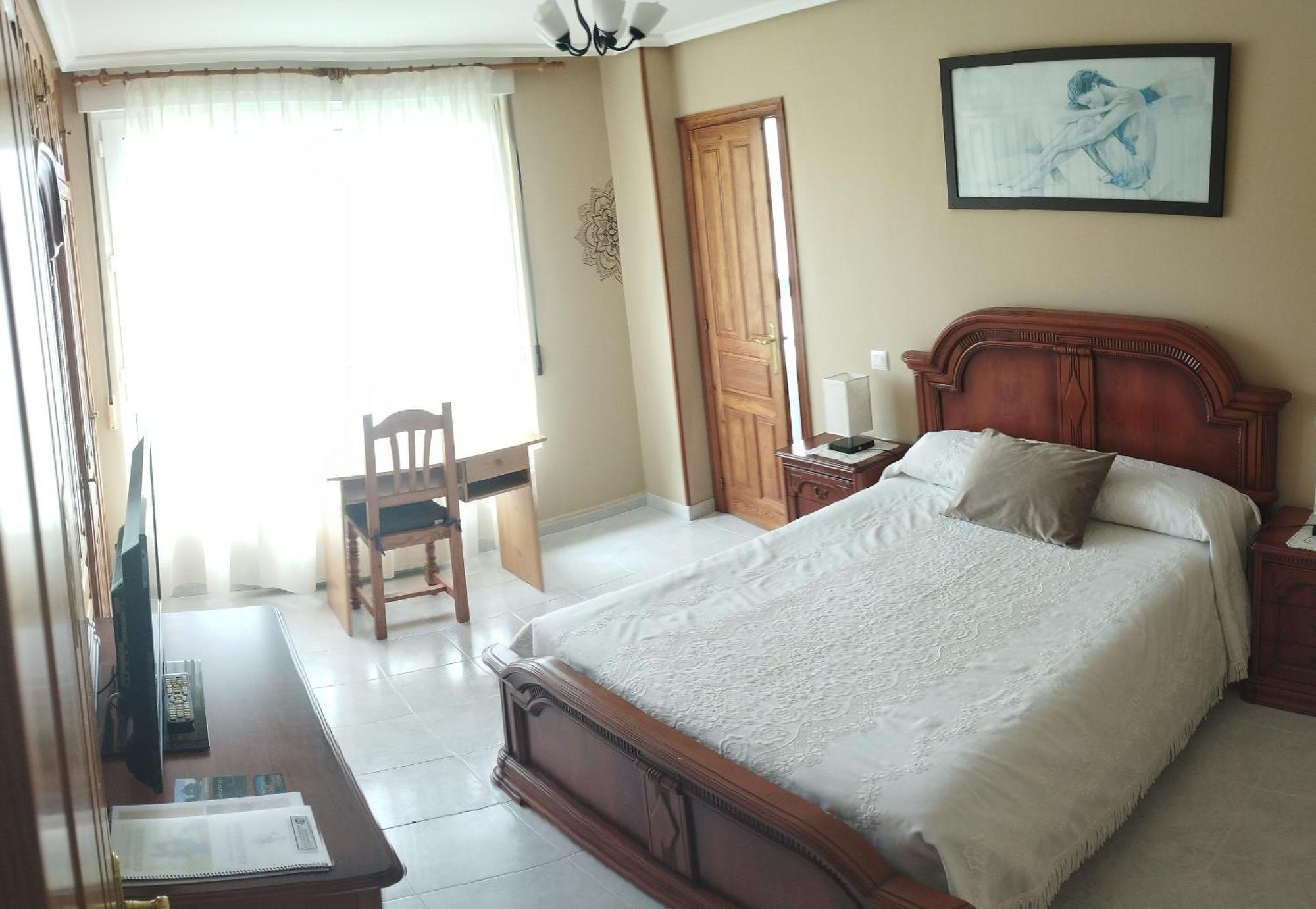 Casa de hóspedes Alto Santiago Con Parking 2*